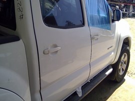 2007 TOYOTA TACOMA, WHITE, SR5, 4.0L, 2WD, CREW CAB,   Z25044
